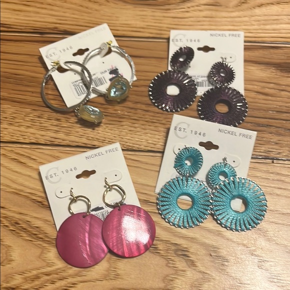 Elegant Multi-Color Earring Set - Picture 2 of 12